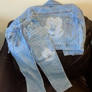 Toddlers 5T Gap Disney Jean Jacket and pants